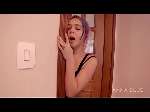 ❤️ Ek het teruggekom by my broer. Ek het seks met sy meisie gehad. lesbiese terugbetaling. Porno by ons ❌